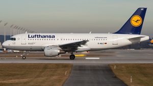 Photo of D-AILC - Airbus A319-114 operated by Lufthansa