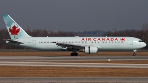 Photo with serial 30852 - Boeing 767-333(ER)
