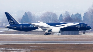 Photo of D-ABPU - Boeing 787-9 Dreamliner operated by Lufthansa