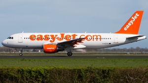 Photo of G-EZTG - Airbus A320-214 operated by easyJet