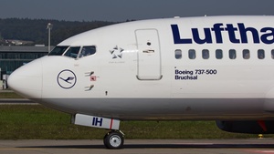 Photo of D-ABIH - Boeing 737-530 operated by Lufthansa