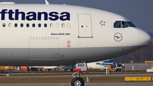Photo of D-AIHQ - Airbus A340-642 operated by Lufthansa