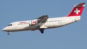 Photo of HB-IYQ - British Aerospace Avro RJ100 operated by Swiss International Air Lines
