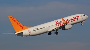 Photo of TC-AAU - Boeing 737-82R operated by Pegasus Airlines