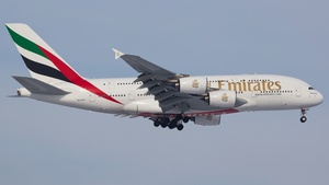 Photo of A6-EDT - Airbus A380-861 operated by Emirates
