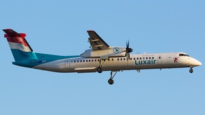 Photo of LX-LGA - Bombardier DHC-8-402 Dash 8 Q400 operated by Luxair
