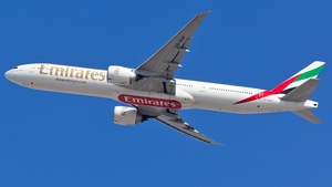 Photo of A6-EGF - Boeing 777-31H(ER) operated by Emirates