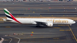 Photo of A6-EGB - Boeing 777-31H(ER) operated by Emirates