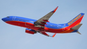Photo of N210WN - Boeing 737-7H4 operated by Southwest Airlines
