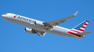 Photo with serial 25200 - Boeing 767-323(ER)