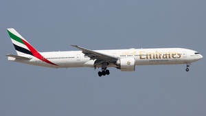 Photo of A6-EQB - Boeing 777-31H(ER) operated by Emirates