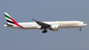 Photo of A6-ECU - Boeing 777-31H(ER) operated by Emirates