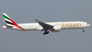 Photo of A6-ECX - Boeing 777-31H(ER) operated by Emirates