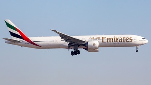 Photo of A6-ECB - Boeing 777-31H(ER) operated by Emirates