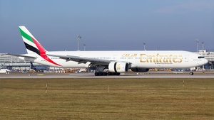 Photo of A6-EMQ - Boeing 777-31H operated by Emirates