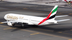 Photo of A6-EMG - Boeing 777-21H(ER) operated by Emirates