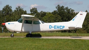 Photo of D-EHCP - Reims-Cessna F172N Skyhawk II operated by Air Munich Aviation - Flugschule Jesenwang