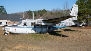 Photo with serial 680F-1200-104 - Aero Commander 680F Grand Commander
