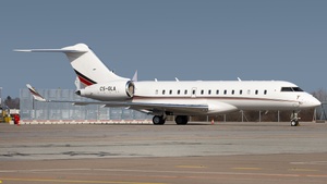 Photo of CS-GLA - Bombardier Global 6000 operated by NetJets Europe