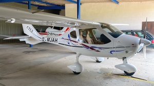 Photo of D-MJAH - Flight Design CTLS operated by Luftsportgruppe Weißenhorn