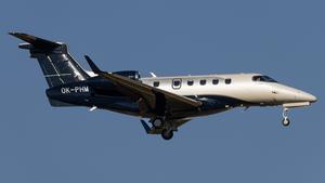 Embraer Phenom 300