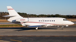 Photo of N49HT - Dassault Falcon 2000EX operated by ADP Aviation