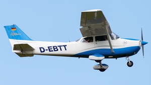 Photo of D-EBTT - Reims-Cessna F172N Skyhawk II operated by Hanseatischer Fliegerclub Berlin