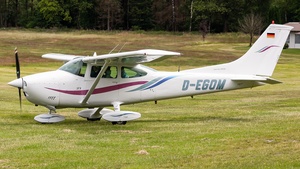 Photo of D-EGOM - Cessna 182P Skylane operated by Luftsportverein Hünsborn