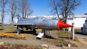 Photo of 8705 - Mikoyan-Gurevich MiG-21bis Fishbed-L/N operated by Polish Air Force
