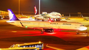 Photo of B-MCE - Airbus A321-231 operated by Air Macau