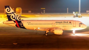 Photo of XU-878 - Airbus A319-112 operated by Cambodia Airways