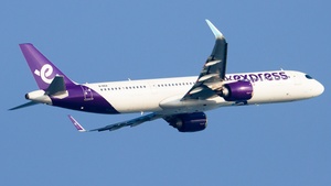 Photo of B-KKA - Airbus A321-251NX operated by Hong Kong Express