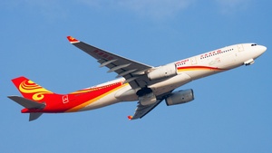 Photo of B-LNP - Airbus A330-343 operated by Hong Kong Airlines