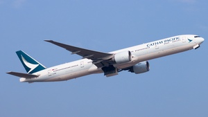 Photo of B-KQW - Boeing 777-367(ER) operated by Cathay Pacific Airways