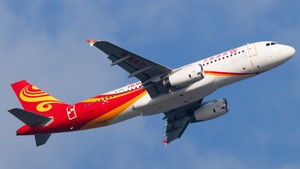 Photo of B-LPT - Airbus A320-232 operated by Hong Kong Airlines