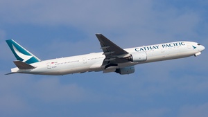 Photo of B-HNV - Boeing 777-31H operated by Cathay Pacific Airways