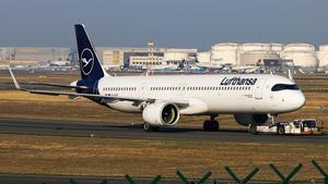 D-AIEF