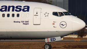 Boeing 737-330