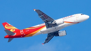 Photo of B-LPU - Airbus A320-214 operated by Hong Kong Airlines