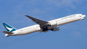Photo of B-KPV - Boeing 777-367(ER) operated by Cathay Pacific Airways