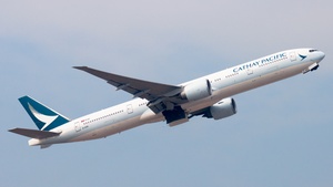Photo of B-KQR - Boeing 777-367(ER) operated by Cathay Pacific Airways