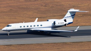 Photo of B-3239 - Gulfstream GV-SP (G550) operated by Deer Jet