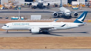 Photo of B-LRO - Airbus A350-941 operated by Cathay Pacific Airways