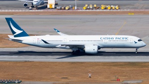 Photo of B-LRS - Airbus A350-941 operated by Cathay Pacific Airways