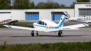 Photo of D-EQQE - Piper PA-28R-200 Cherokee Arrow II operated by Private