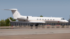 Photo of N585DW - Gulfstream GV-SP (G550) operated by Private