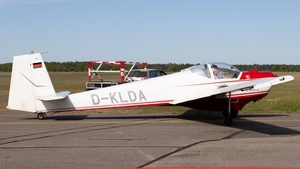 Photo of D-KLDA - Scheibe SF 25C Falke 2000 operated by Private
