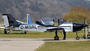 Photo of D-MSRL - Breezer B400 operated by Private