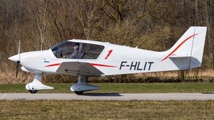 Photo of F-HLIT - Robin DR401/120 operated by Fliegergruppe Leutkirch