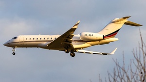 Photo of CS-GLG - Bombardier Global 6000 operated by NetJets Europe